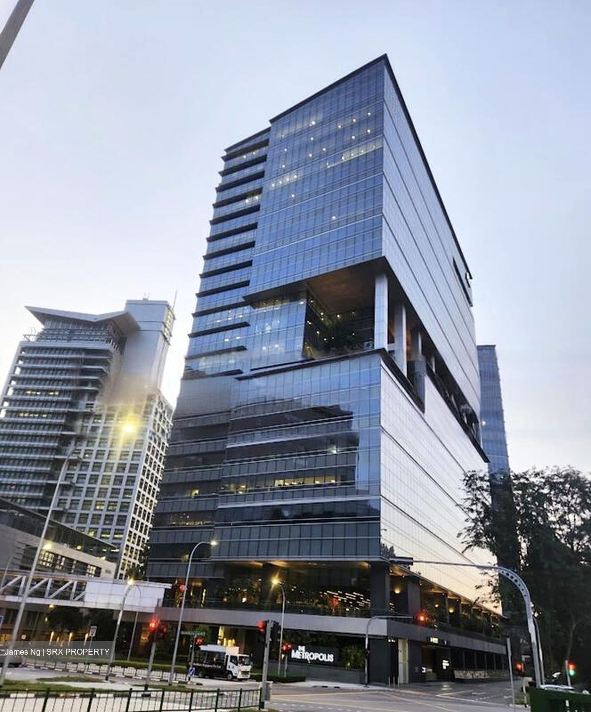 The Metropolis (D5), Office #454779321